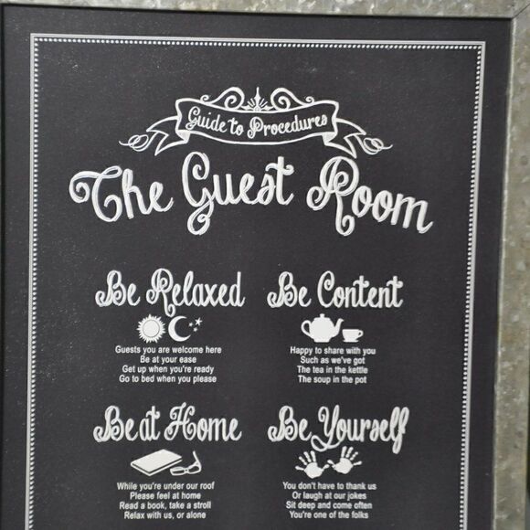 Metal Framed Guest Room Sign - Picture 2 of 4